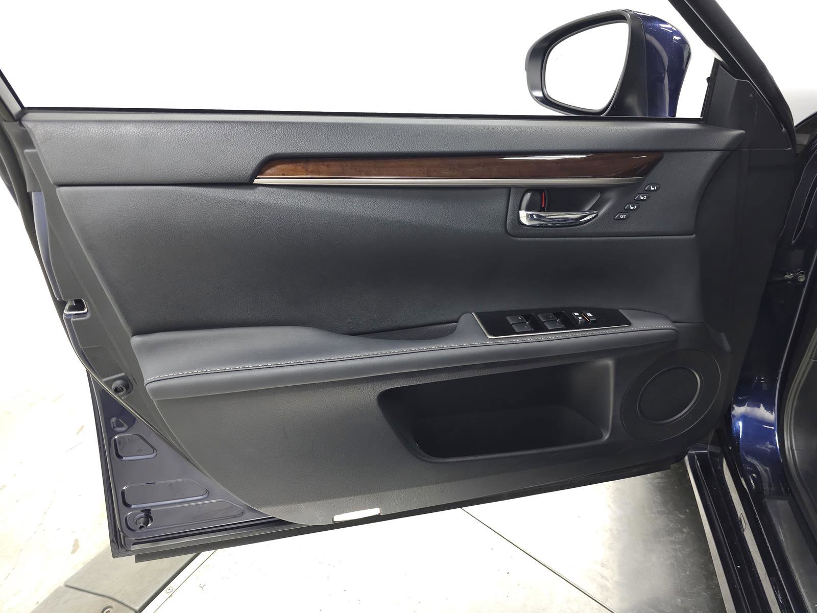 Used 2018 Lexus ES 350 w/ Navigation System Package FWD image 11