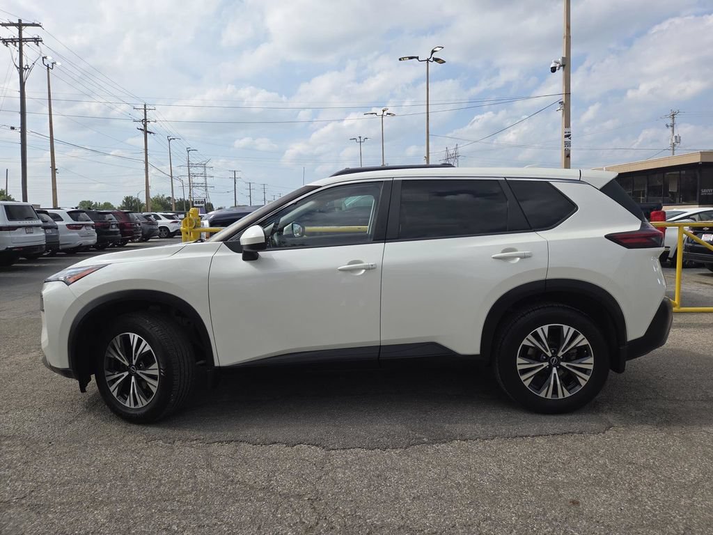 Used 2023 Nissan Rogue SV AWD/4WD image 13