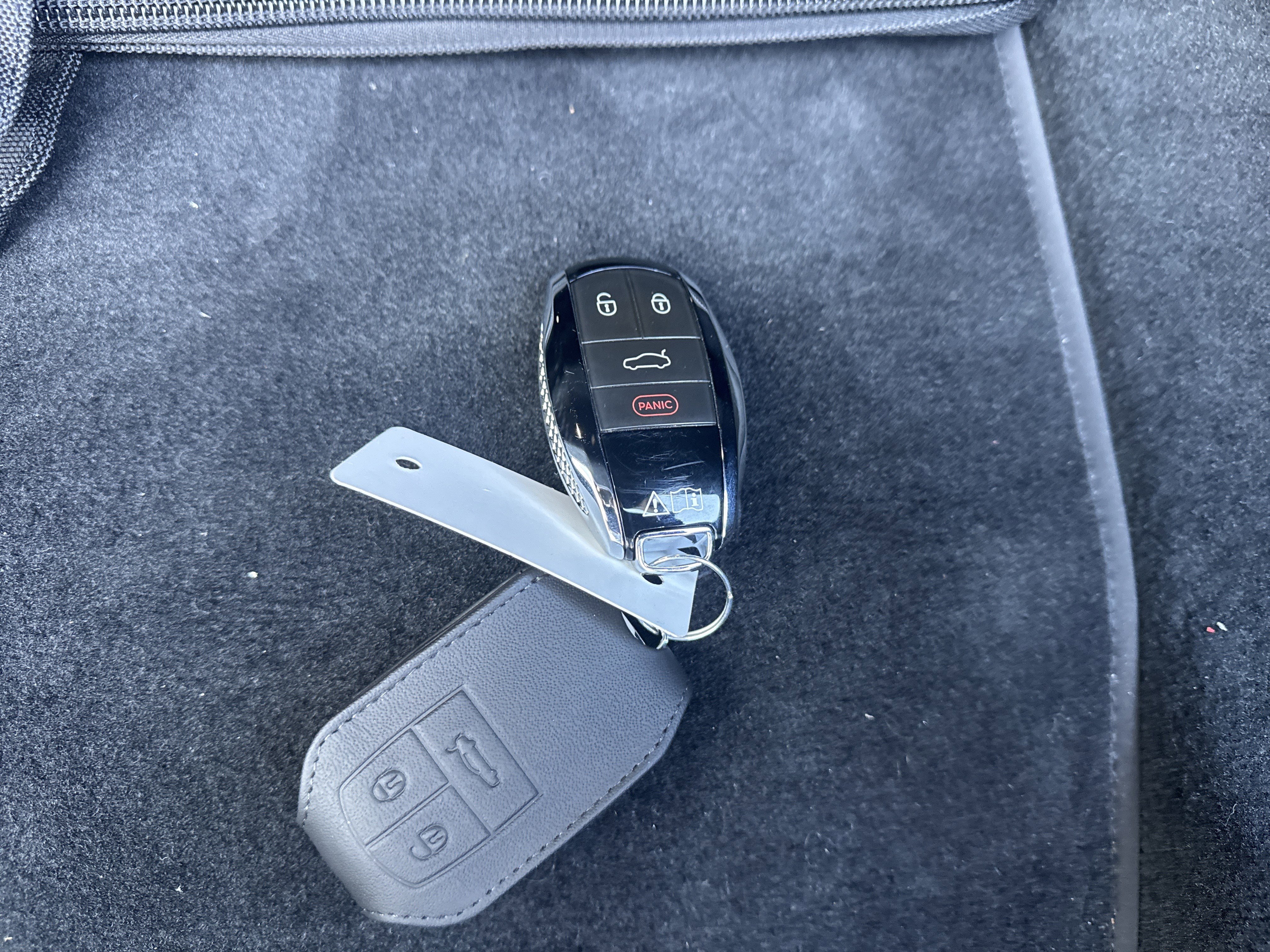 Used 2022 Bentley Continental GT AWD/4WD image 28