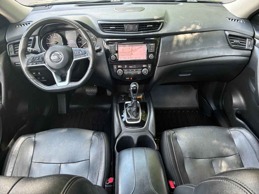Used 2019 Nissan Rogue SL w/ Premium Package image 10