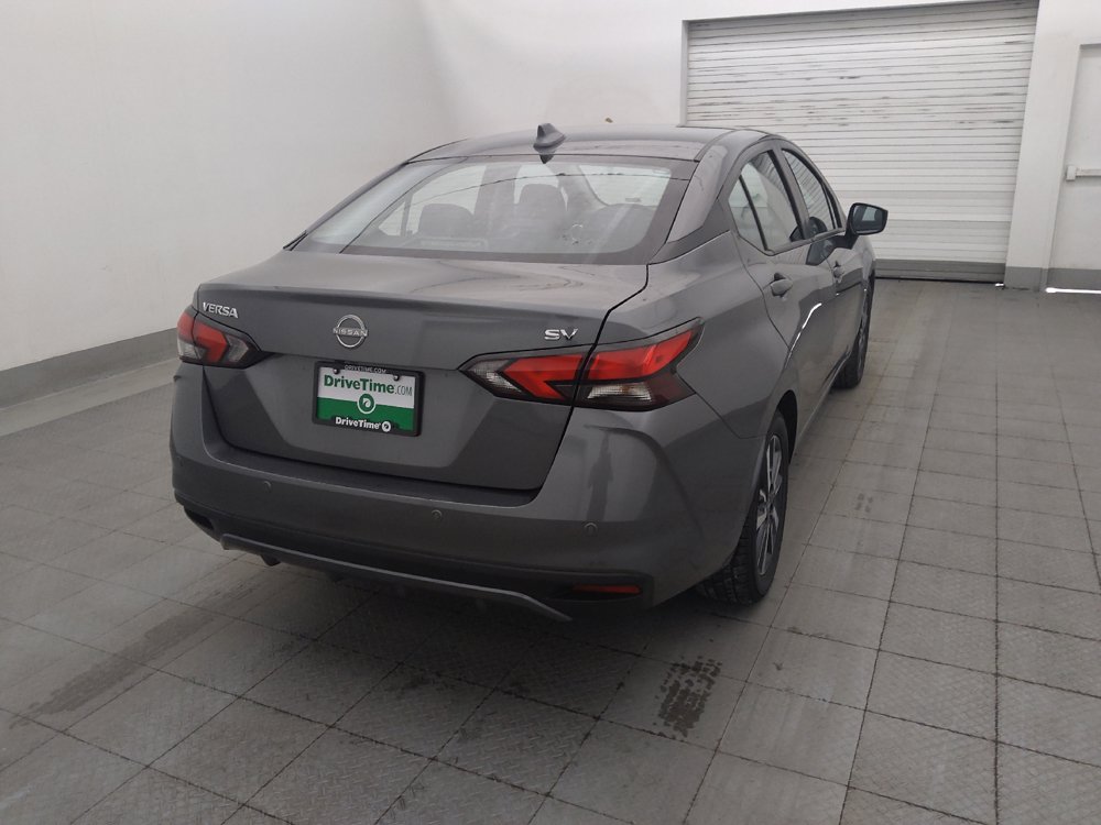 Used 2024 Nissan Versa SV FWD image 9