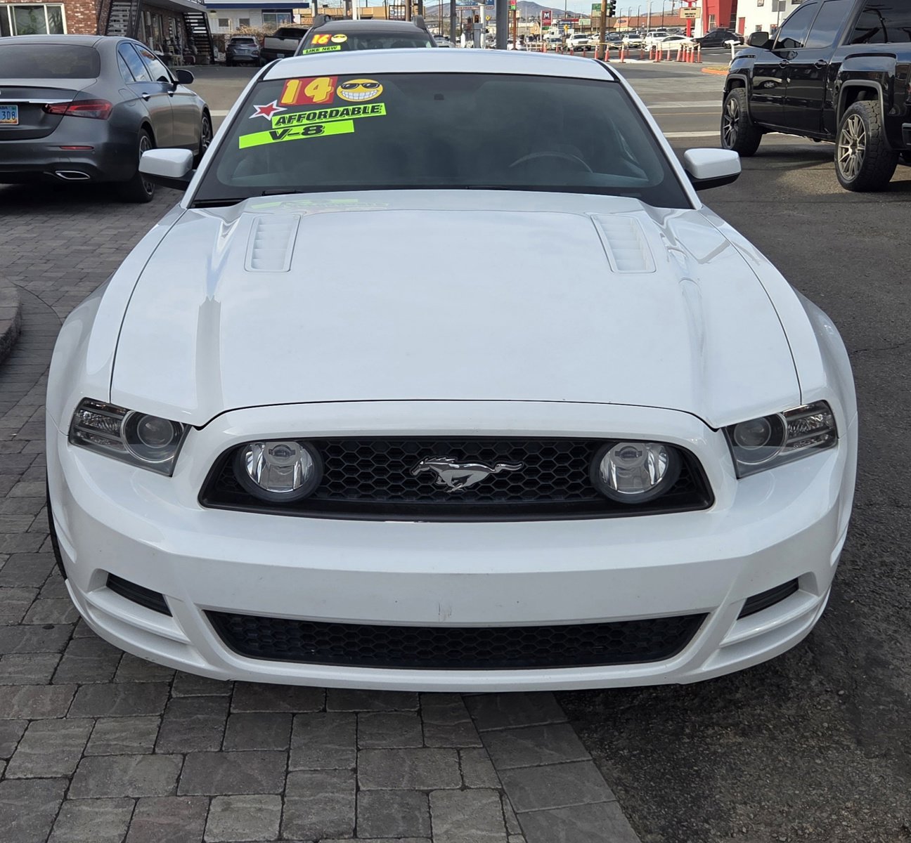 Used 2014 Ford Mustang GT image 2