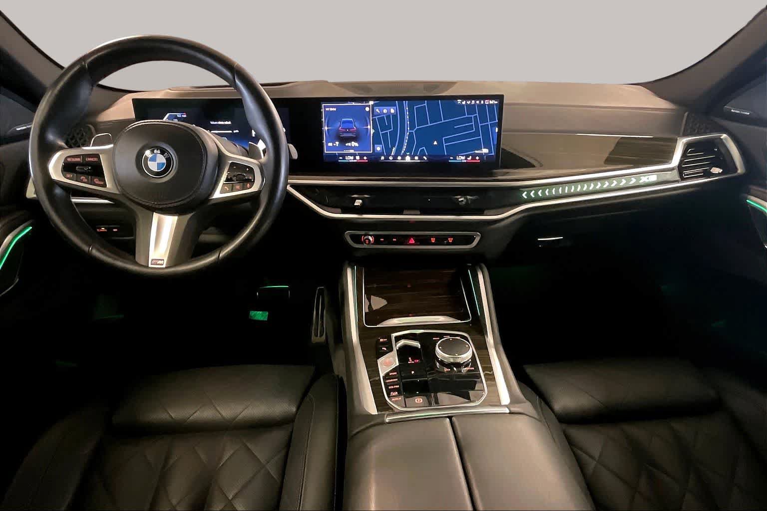 Used 2025 BMW X6 xDrive40i AWD/4WD image 12