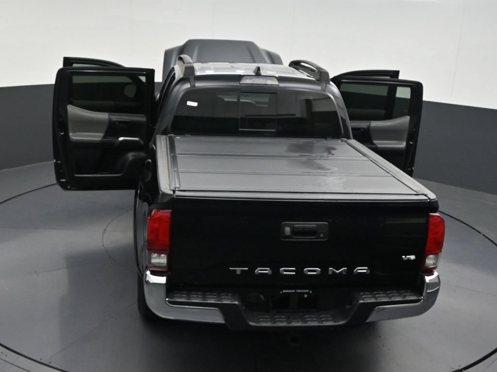 Used 2021 Toyota Tacoma SR5 RWD image 35