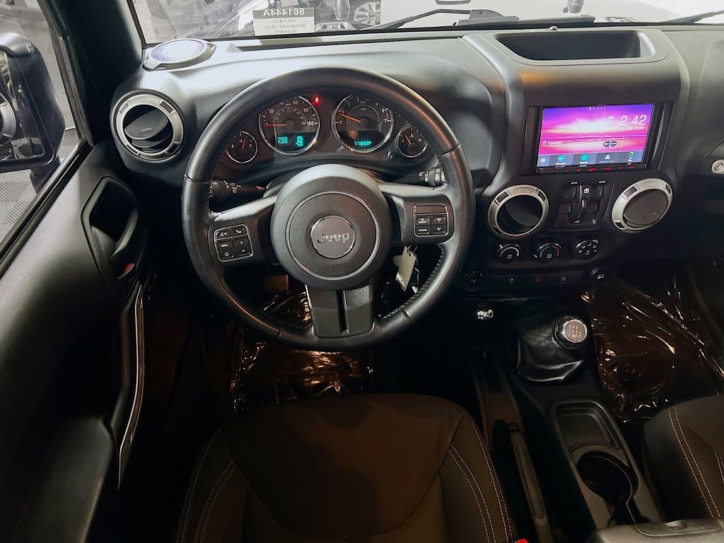 Used 2017 Jeep Wrangler Unlimited Sahara w/ Max Tow Package image 20