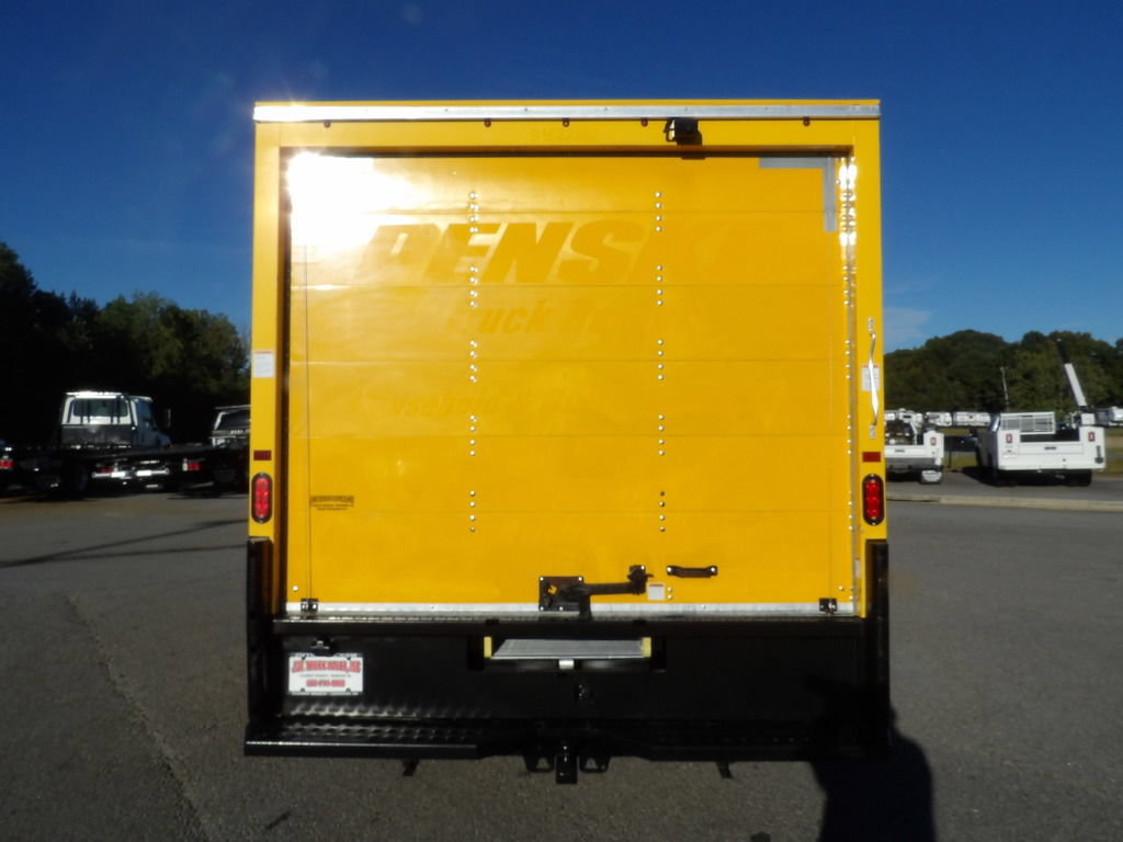 Used 2022 Ford E-350 and Econoline 350 Super Duty RWD image 6