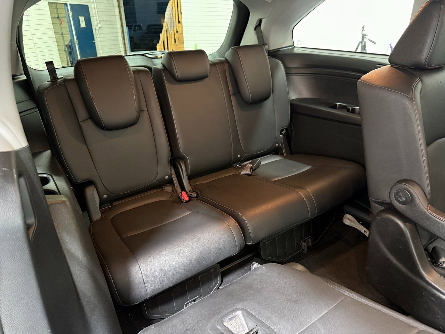 Used 2023 Honda Odyssey EX-L image 32