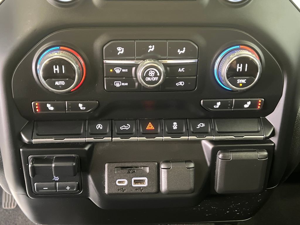 Used 2021 Chevrolet Silverado 1500 LT w/ Convenience Package II AWD/4WD image 36