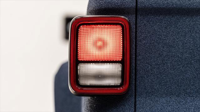 Used 2025 Jeep Gladiator Sport AWD/4WD image 50