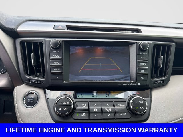 Used 2018 Toyota RAV4 Limited FWD image 25