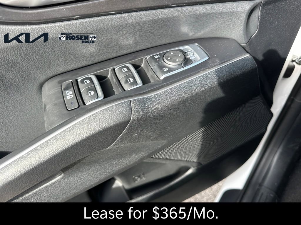New 2026 Kia Sorento S FWD image 11