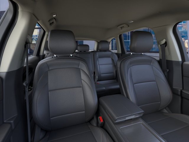New 2026 Lincoln Nautilus Premier AWD/4WD image 12