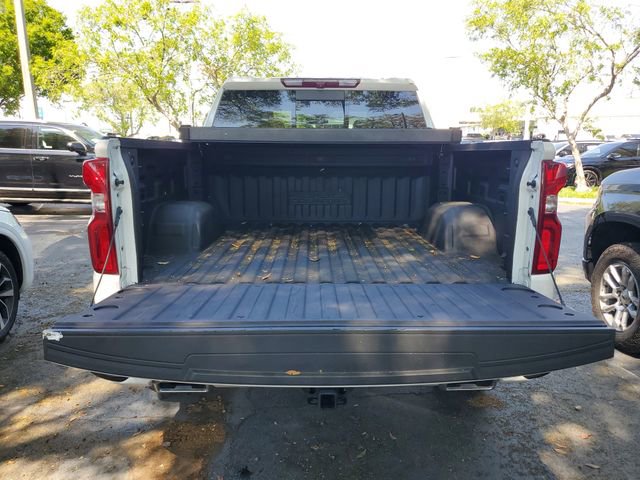 Used 2023 Chevrolet Silverado 1500 High Country w/ Z71 Off-Road Package image 9