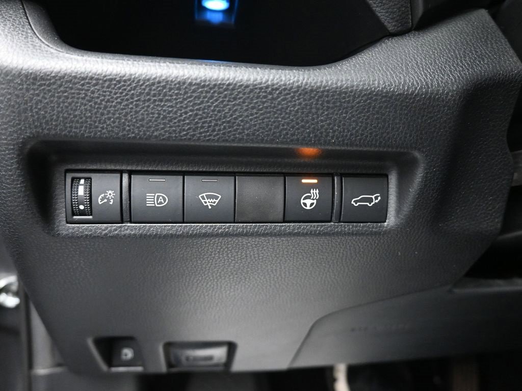 Used 2021 Toyota RAV4 XSE image 21