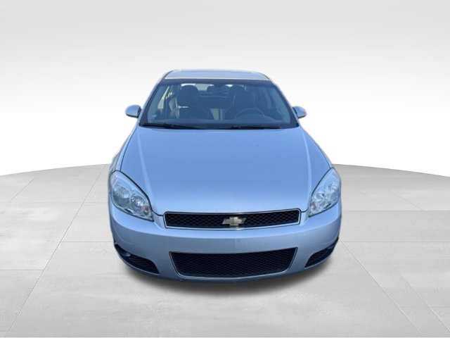 Used 2012 Chevrolet Impala LTZ FWD image 8