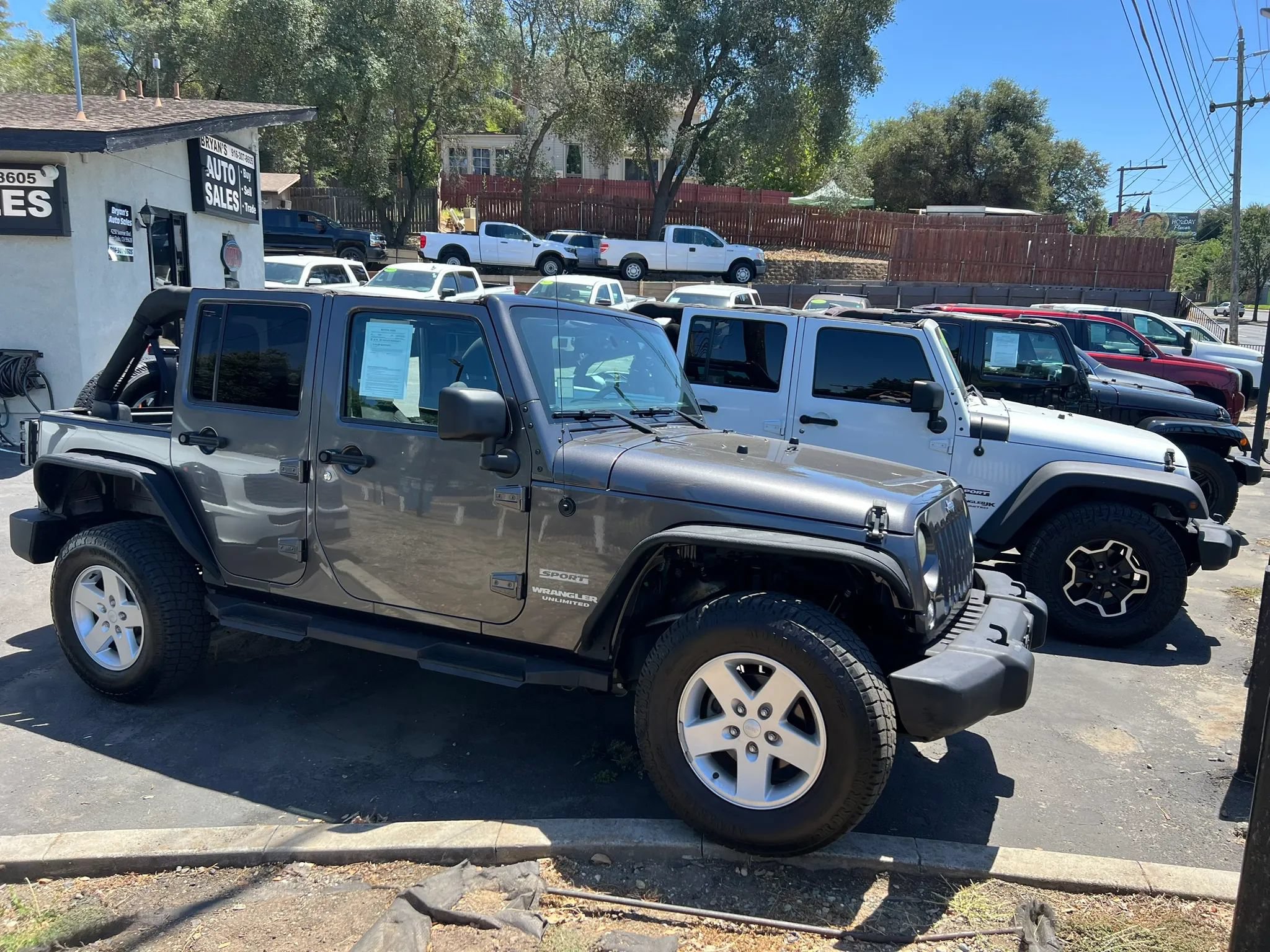 Used 2016 Jeep Wrangler Unlimited Sport w/ Quick Order Package 24S AWD/4WD image 11