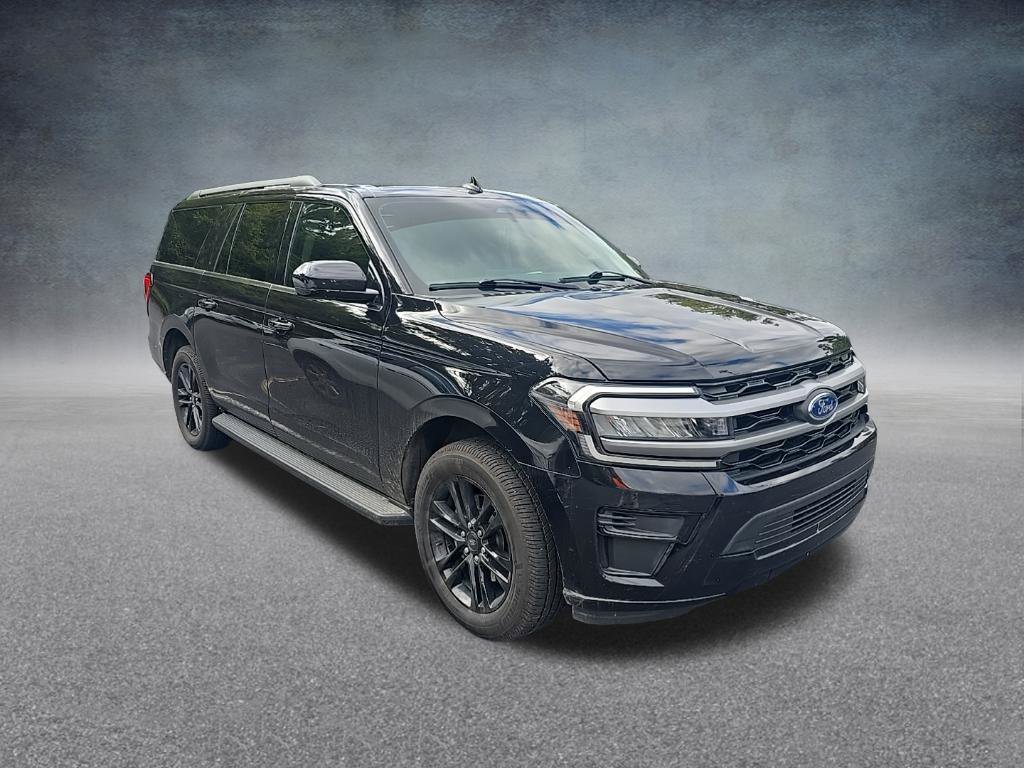 Used 2024 Ford Expedition Max XLT AWD/4WD image 2