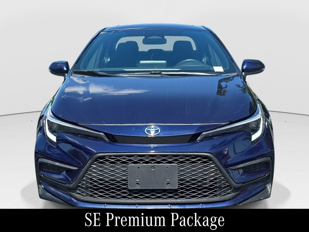 Used 2024 Toyota Corolla SE w/ SE Premium Package FWD image 2