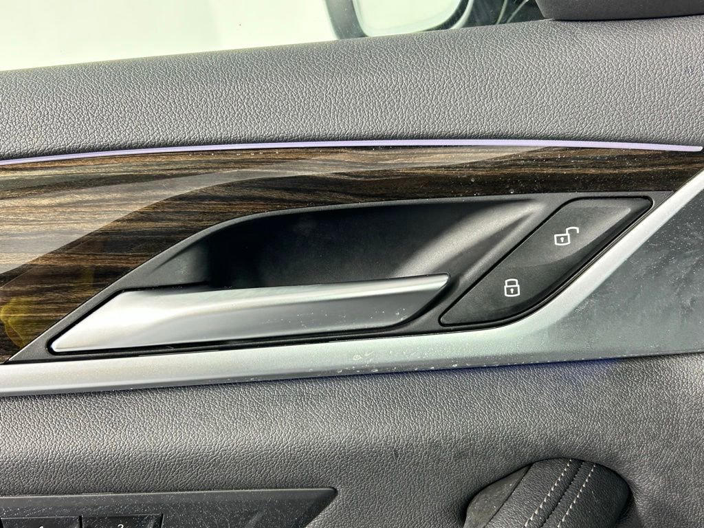 Used 2023 BMW 530i xDrive w/ M Sport Package image 36