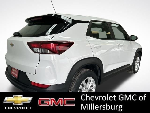 Used 2021 Chevrolet TrailBlazer LS FWD image 3