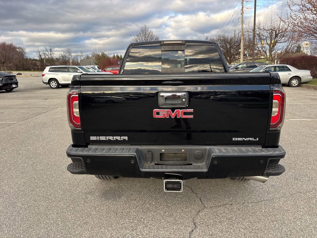 Used 2018 GMC Sierra 1500 Denali w/ Denali Ultimate Package AWD/4WD image 4