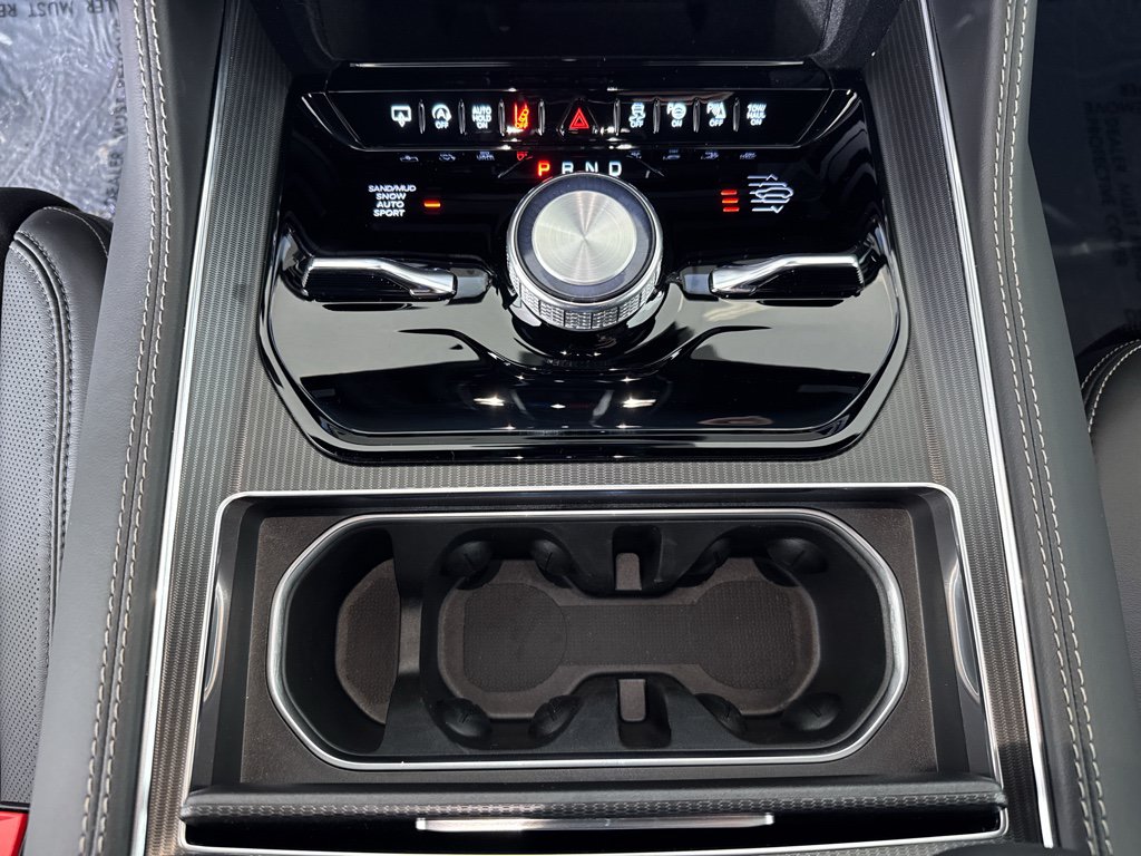 New 2026 Jeep Grand Wagoneer Summit AWD/4WD image 27