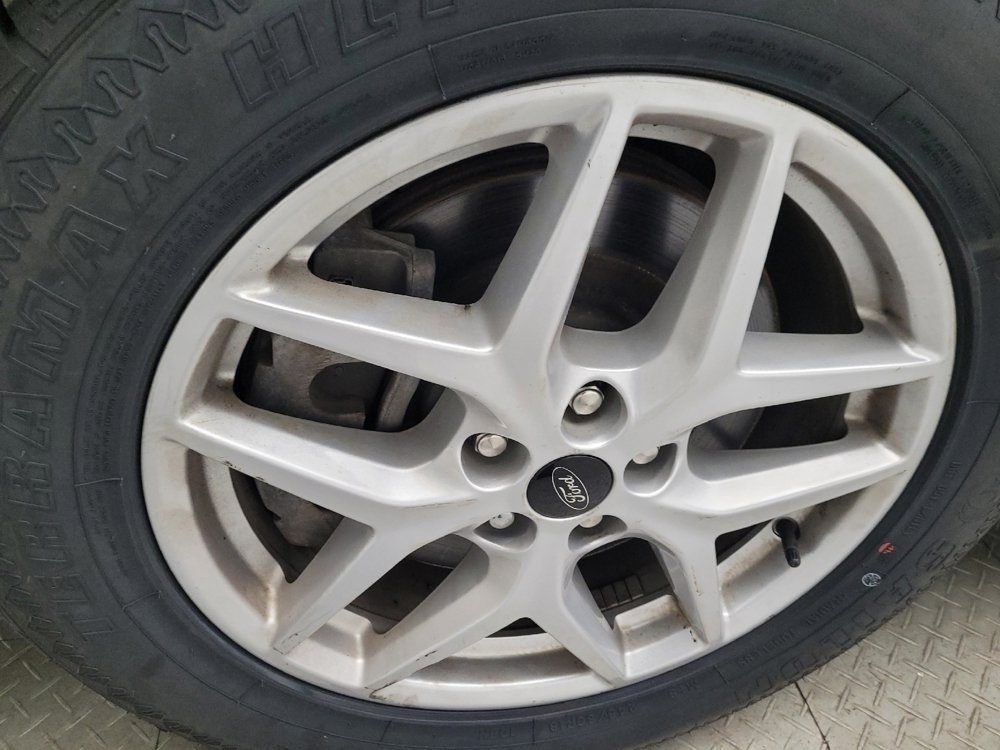 Used 2023 Ford Edge SEL image 31