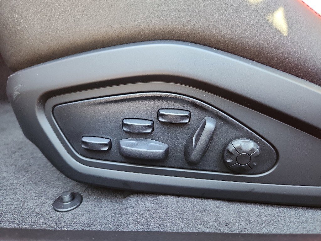 New 2026 Porsche Taycan GTS image 19