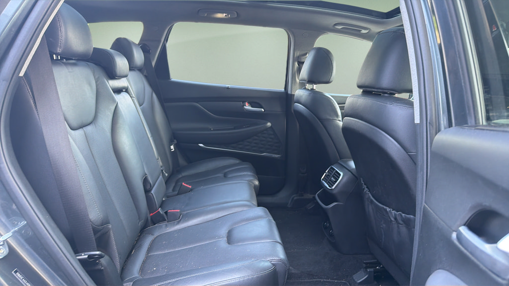 Used 2020 Hyundai Santa Fe SEL AWD/4WD image 16
