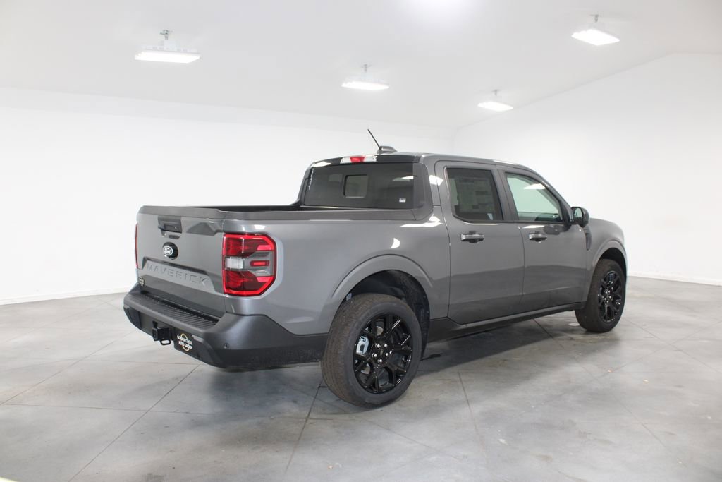 New 2025 Ford Maverick Lariat w/ Black Appearance Package image 8