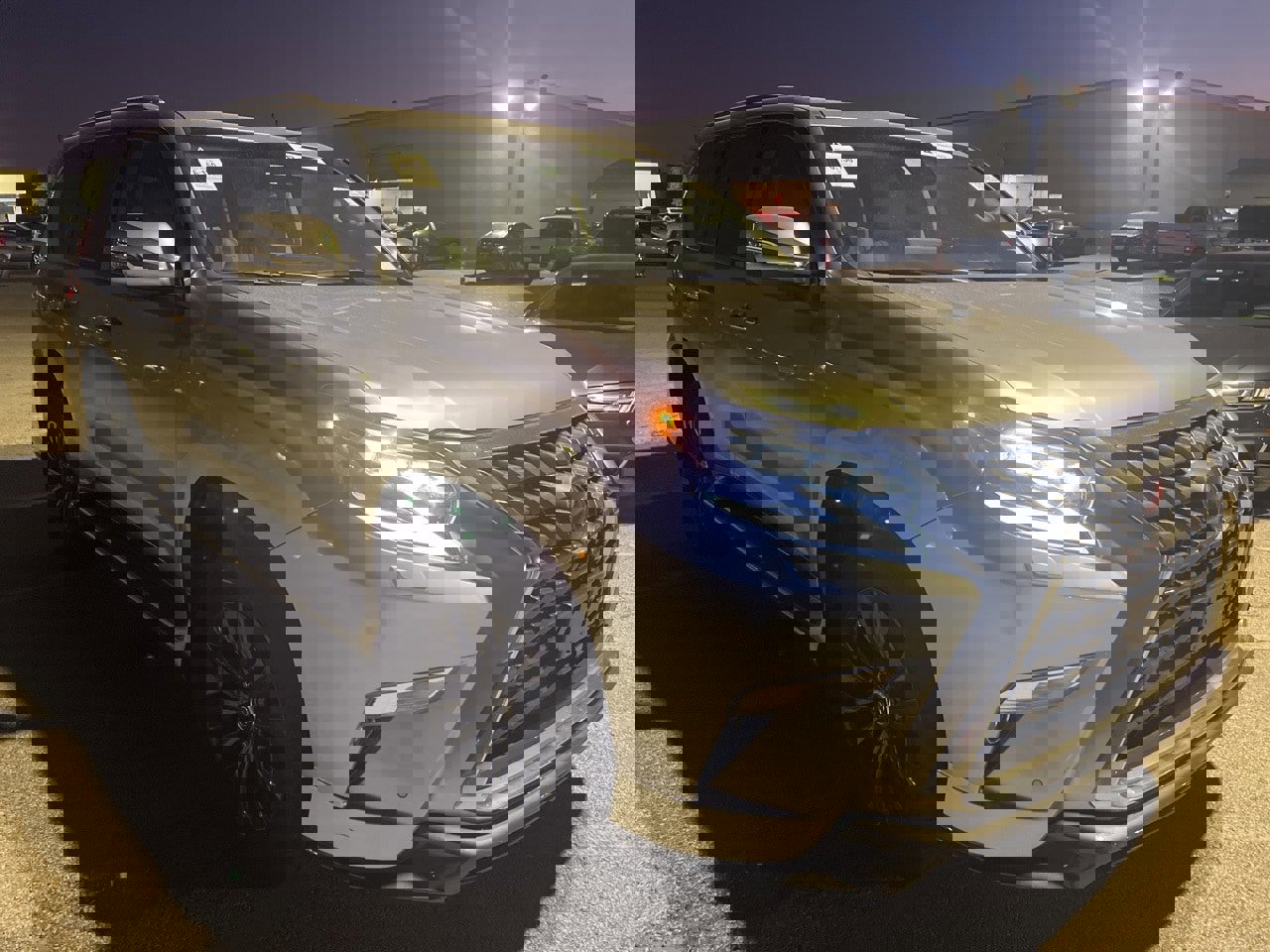 Used 2022 Lexus GX 460 Luxury w/ Sport Design Package image 3