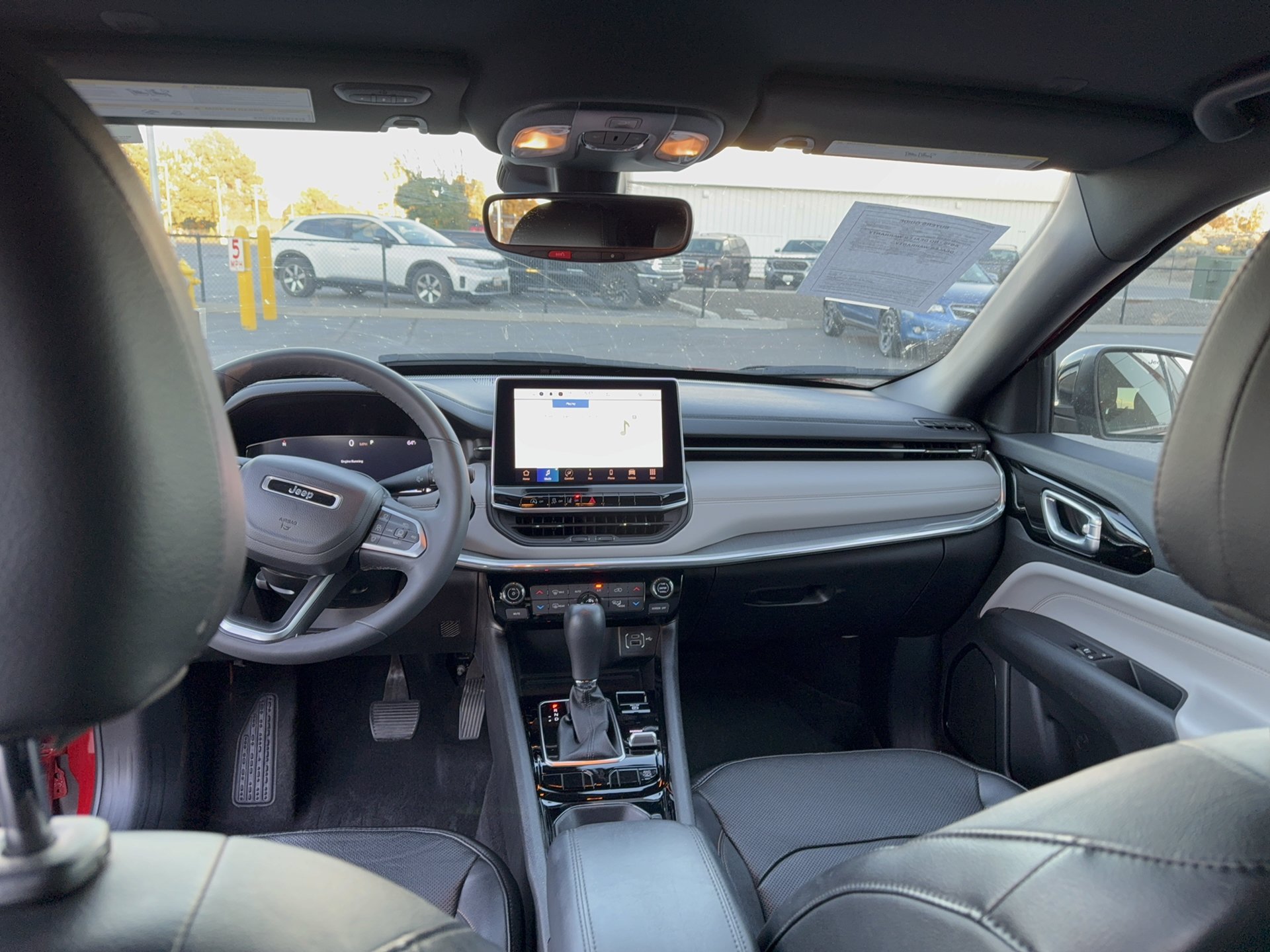 Used 2023 Jeep Compass Limited w/ Elite Group AWD/4WD image 16