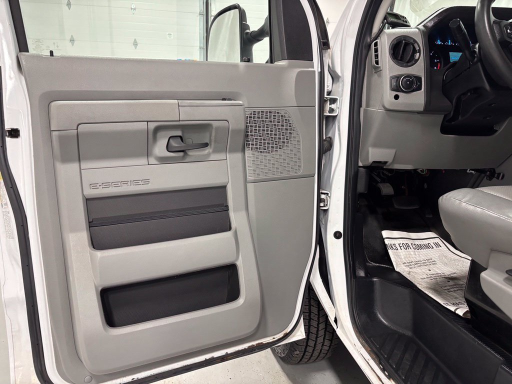 Used 2023 Ford E-350 and Econoline 350 Super Duty w/ Power Windows & Locks Group RWD image 8