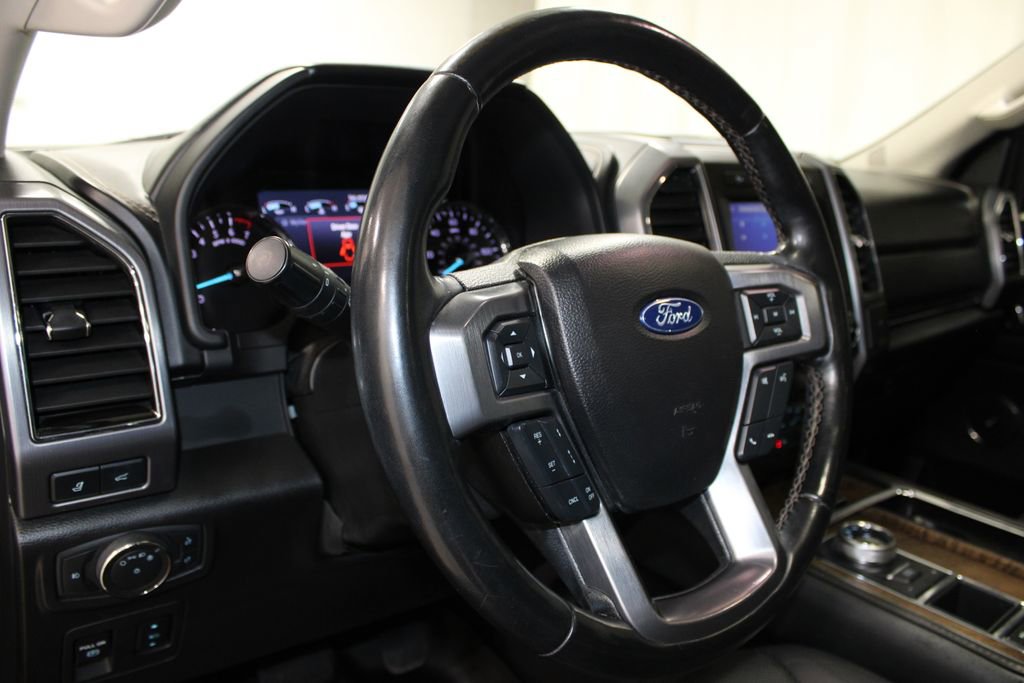 Used 2020 Ford Expedition Platinum RWD image 18