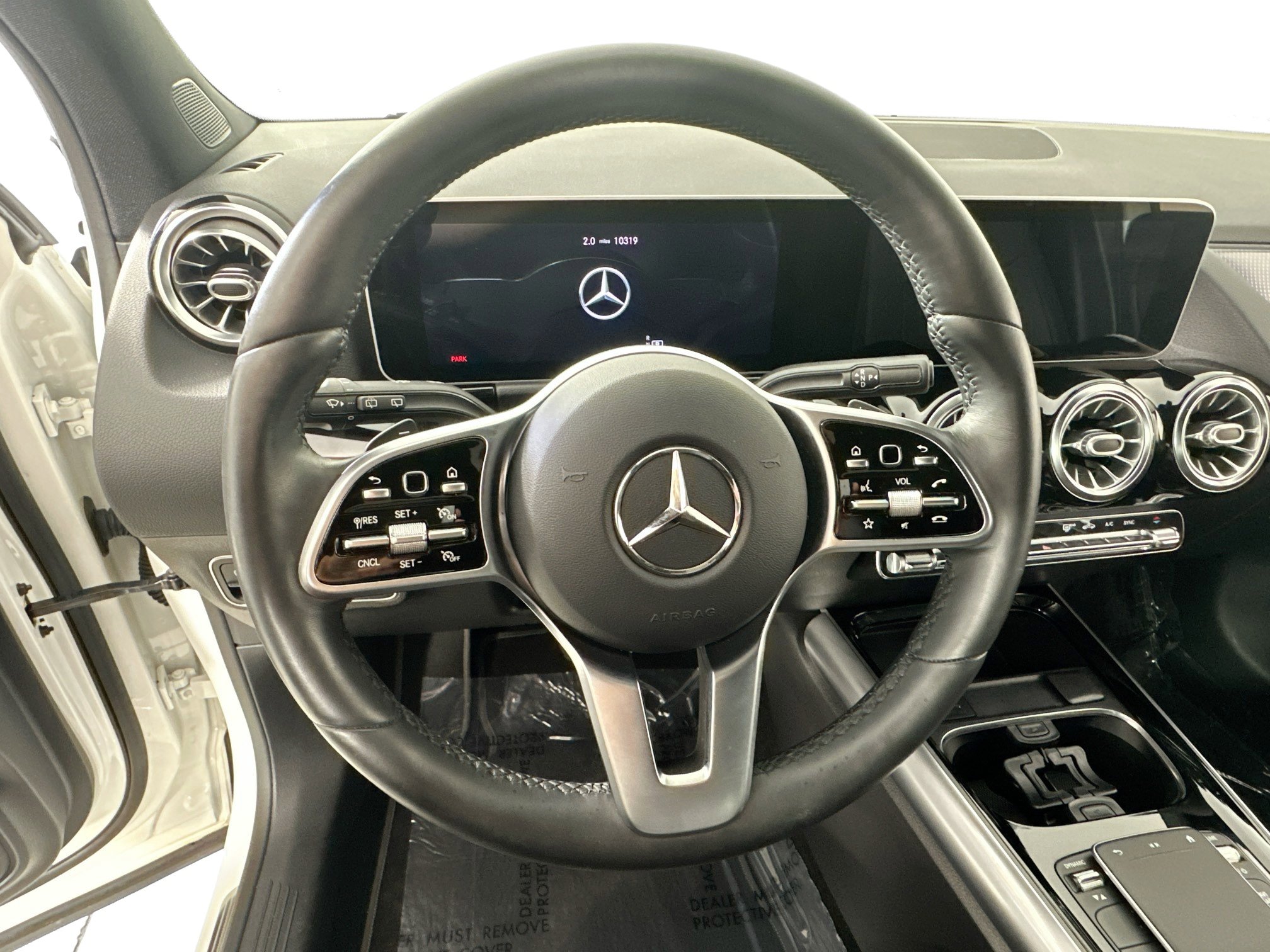 Used 2021 Mercedes-Benz GLA 250 4MATIC image 11