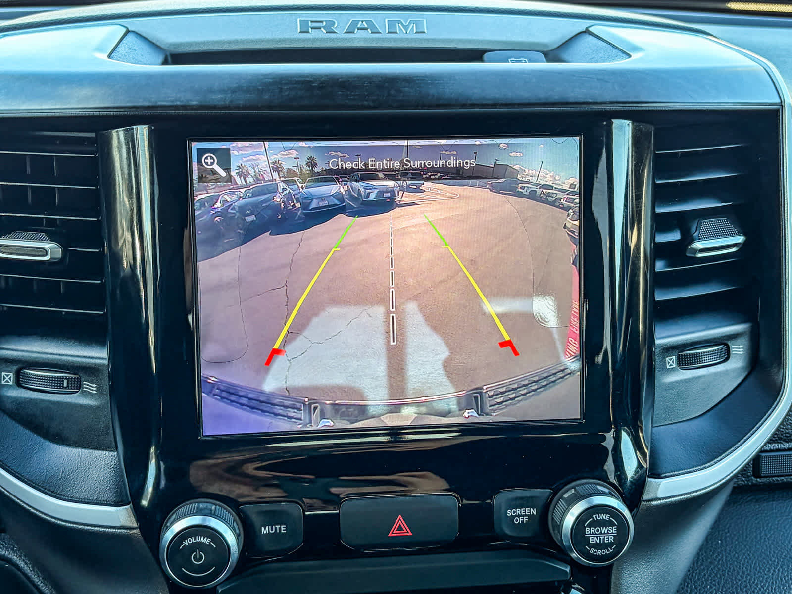 Used 2020 RAM 1500 Big Horn image 22