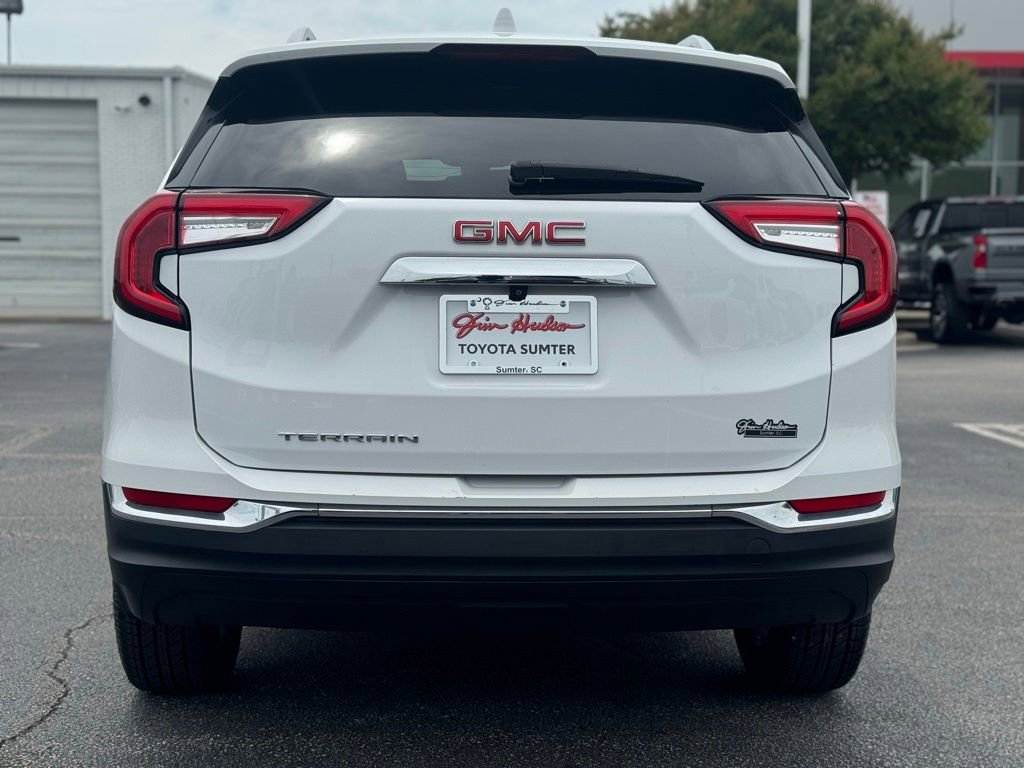 Used 2024 GMC Terrain SLT FWD image 10