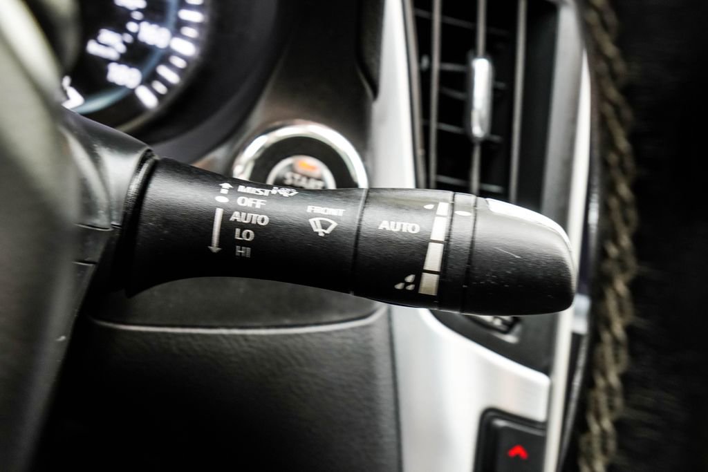 Used 2020 INFINITI Q50 Luxe w/ Cargo Package image 39