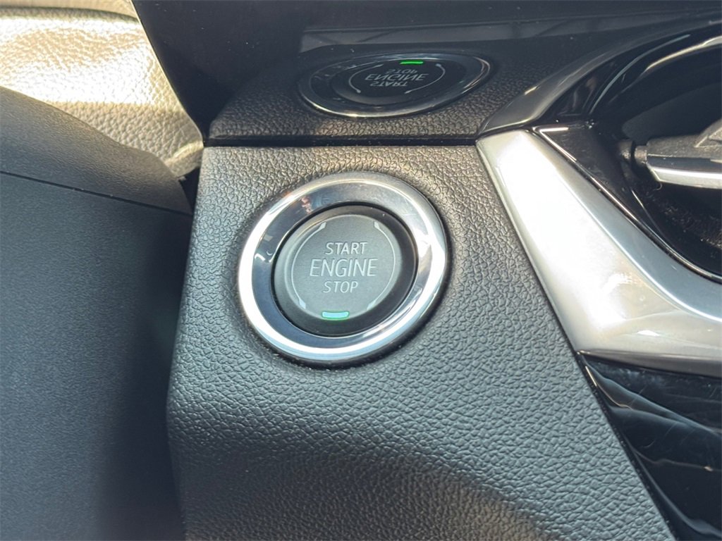 Used 2024 Buick Envista Sport Touring w/ Convenience I Package image 17