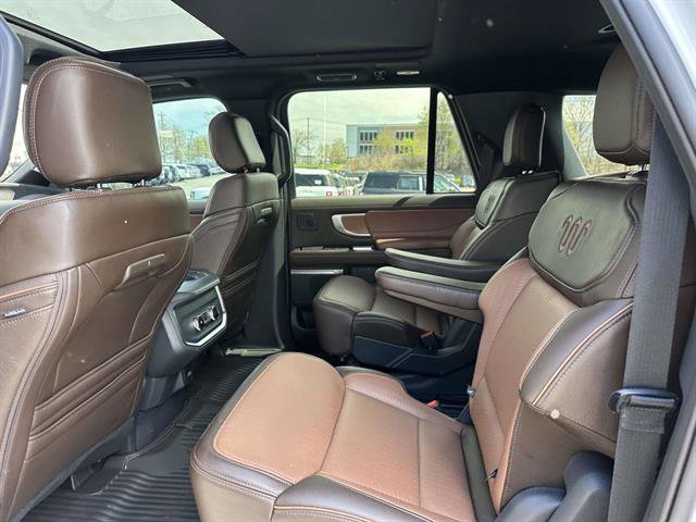 Used 2025 Ford Expedition Max King Ranch AWD/4WD image 31