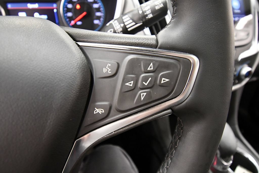 Used 2023 Chevrolet Equinox LT AWD/4WD image 22
