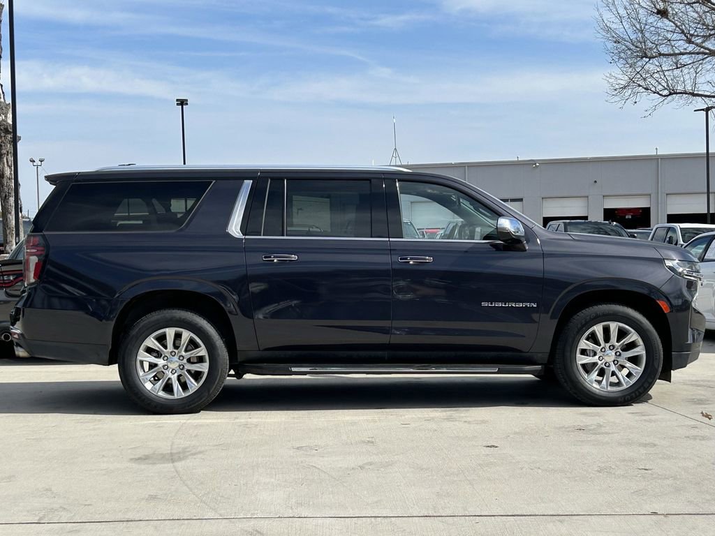 Used 2024 Chevrolet Suburban Premier AWD/4WD image 3