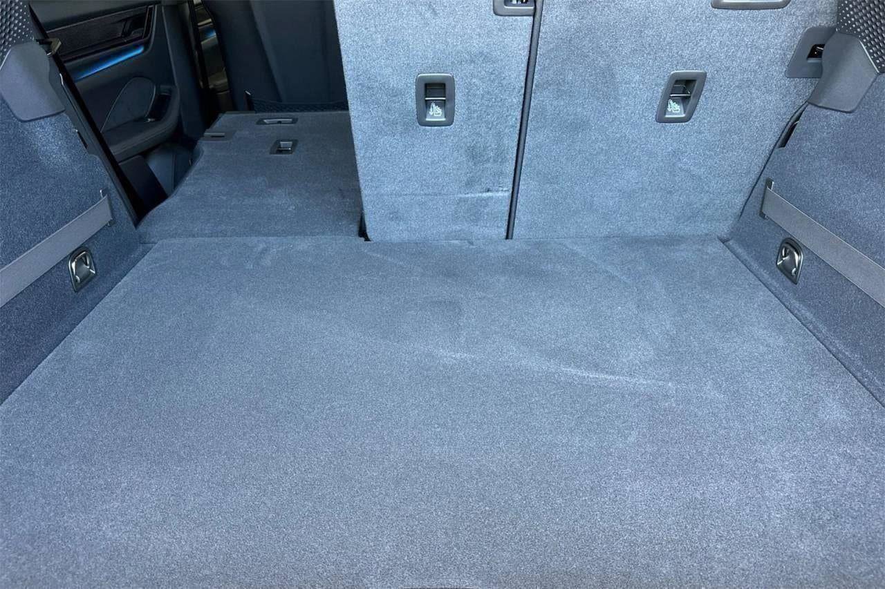 New 2025 Porsche Macan Turbo Electric image 71