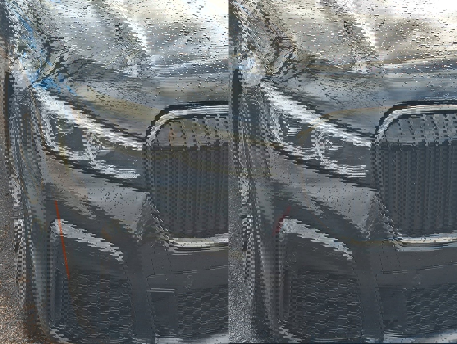 Used 2021 BMW 740i w/ M Sport Package image 4