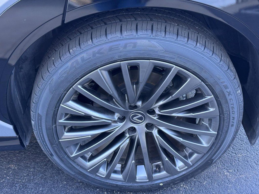 Used 2023 Lexus RZ 450e Premium w/ Accessory Package (2T) image 8