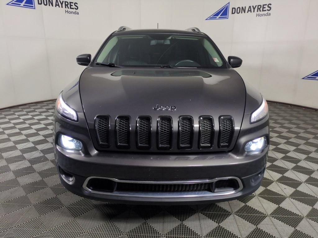 Used 2018 Jeep Cherokee Limited AWD/4WD image 10