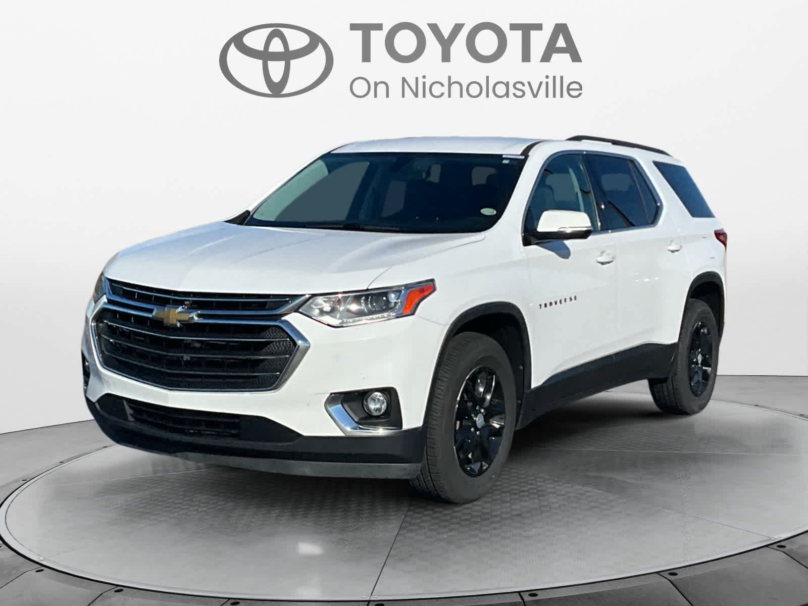 Used 2019 Chevrolet Traverse LT