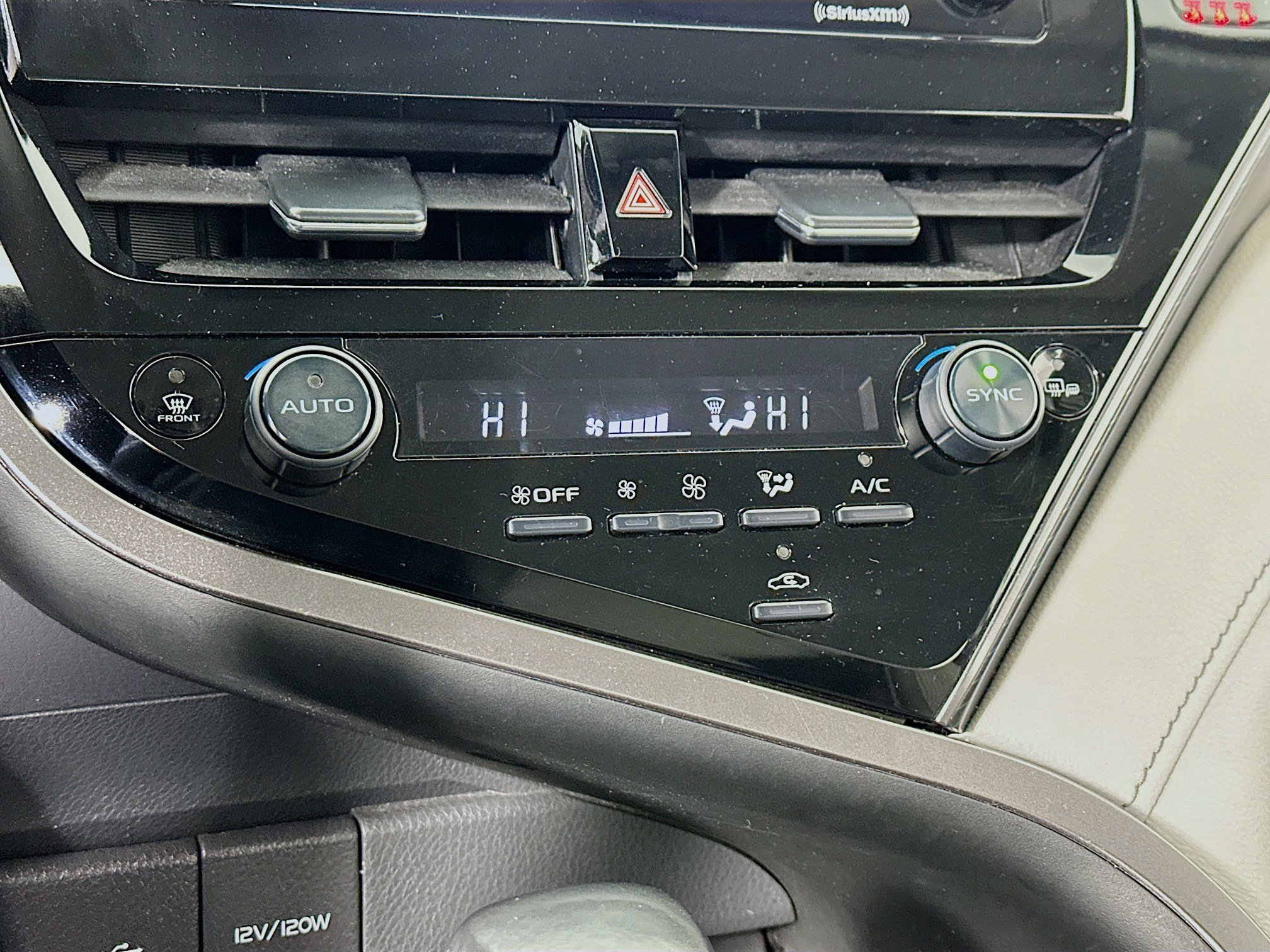 Certified 2023 Toyota Camry SE FWD image 14