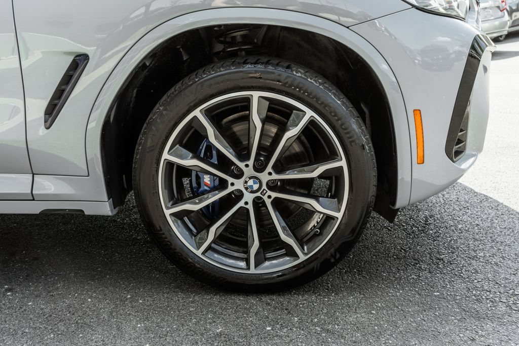 Used 2022 BMW X3 xDrive30i AWD/4WD image 4