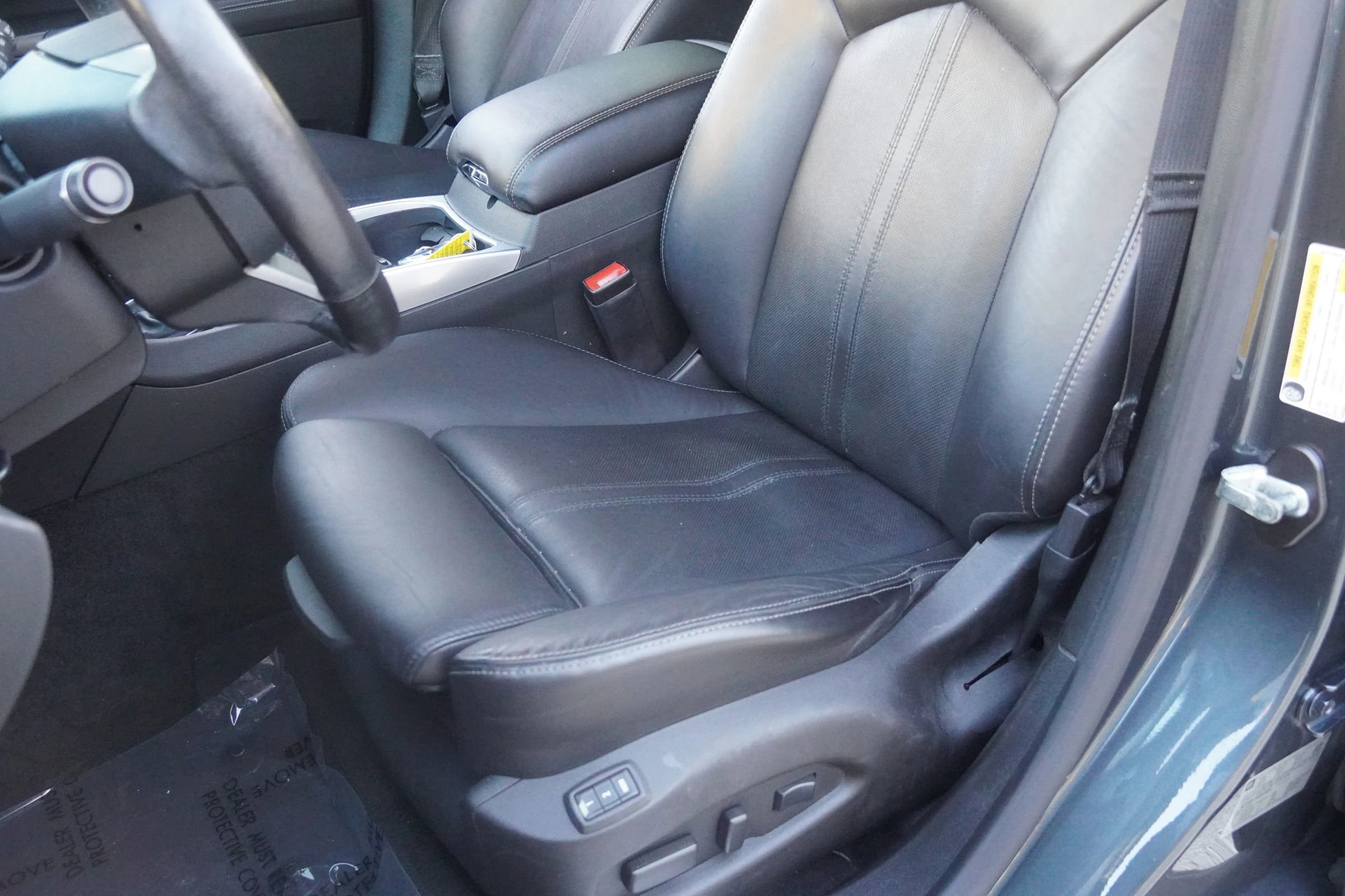 Used 2012 Cadillac SRX Luxury image 34